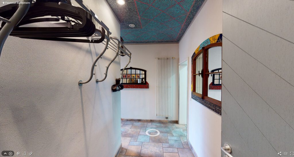 Flur mit Garderobe im Faselstall Biebesheim